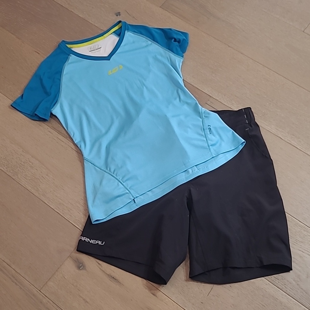 Louis Garneau Cycle Set Women's sz M Blue Short Sleeve Top Black Radius Shorts
